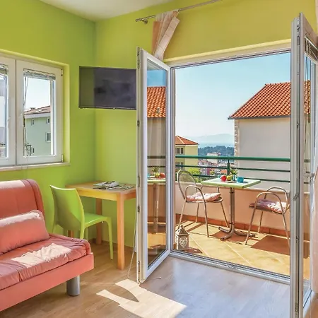 With Sea View 294 Daire